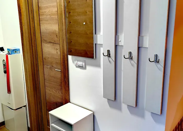 Borovi 3, 4 Divčibare